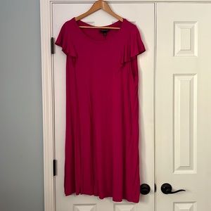 Fuscia flutter sleeve dress. 22/24